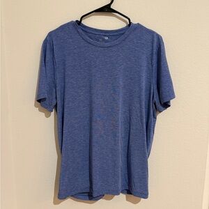 GapFit Breathe Loose Athletic Tee Open Back